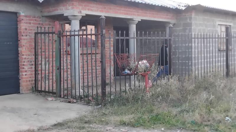5 Bedroom Property for Sale in Grasslands Free State